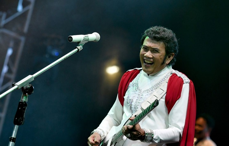 Rhoma Irama Guncang Panggung Malaysia Setelah 20 Tahun Absen, Hadirkan Kolaborasi Kejutan